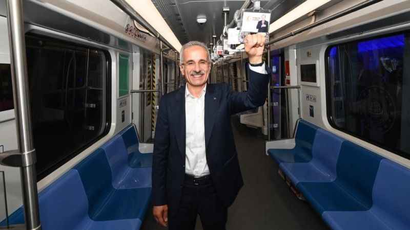 Marmaray 10 yılda 1 milyardan fazla yolcu taşıdı