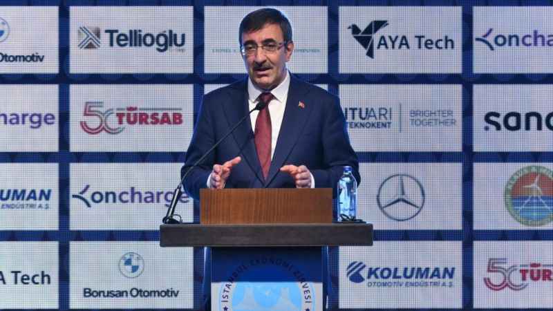 Cumhurbaşkanı Yardımcısı Yılmaz: "2024'ün ortalarından itibaren enflasyonda belirgin bir şekilde düşüş gerçekleşecek"