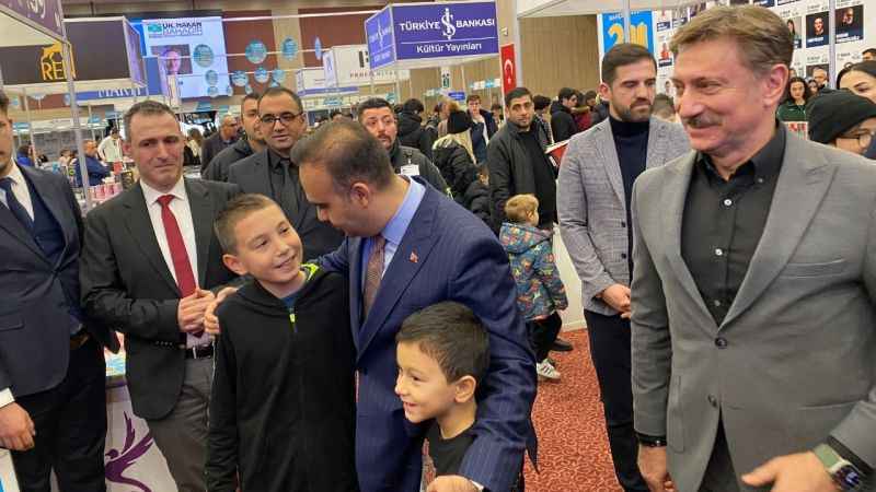 Bahçelievler'de 2’inci Ulusal Kitap Fuarı açıldı