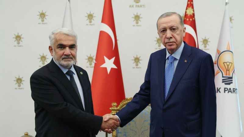 Cumhurbaşkanı Erdoğan, HÜDA PAR Genel Başkanı Yapıcıoğlu’nu kabul etti