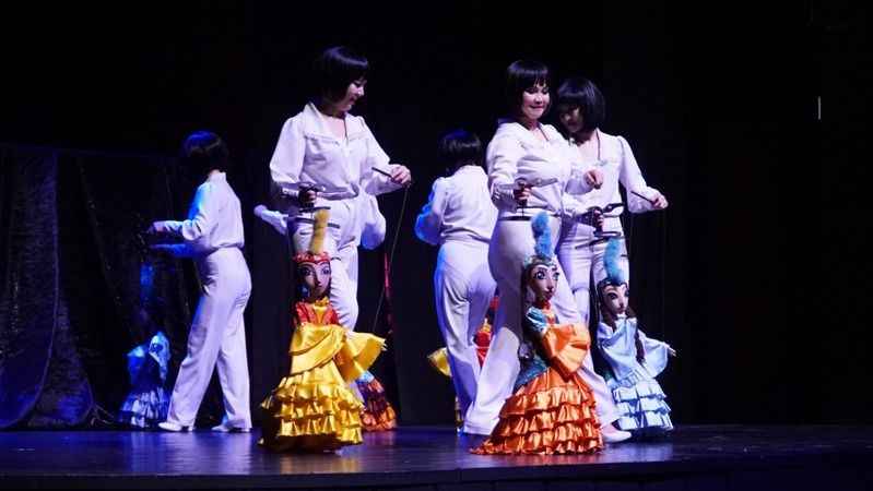 Bursa'da çocuklar Kukla ve Gölge Şöleni ile şenlendi