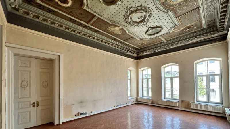 Yıldız Sarayı’nda 19. yüzyıla ait süsleme ve resimler ortaya çıkarıldı