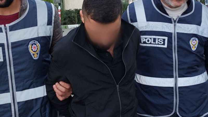 Kuyumcudan 600 bin TL'lik altın çalıp kaçan şahsa ev hapsi