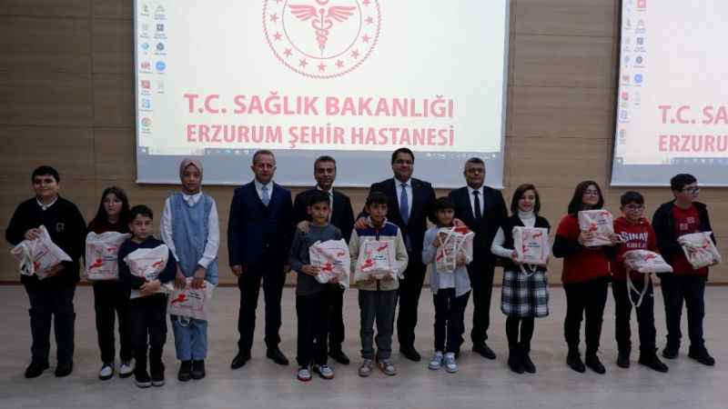 Çocuklar çizimleriyle organ bağışını anlattı