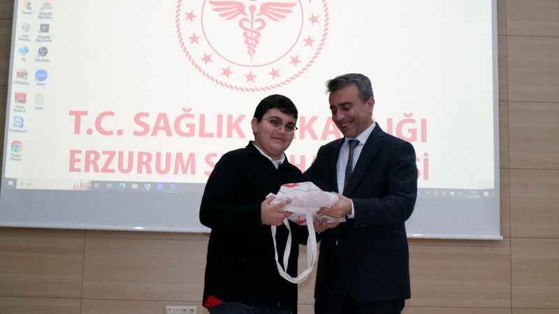 Çocuklar çizimleriyle organ bağışını anlattı