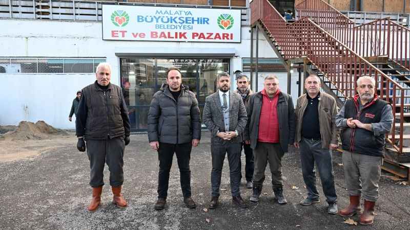 Et ve balık pazarı esnaflarından Başkan Gürkan’a teşekkür