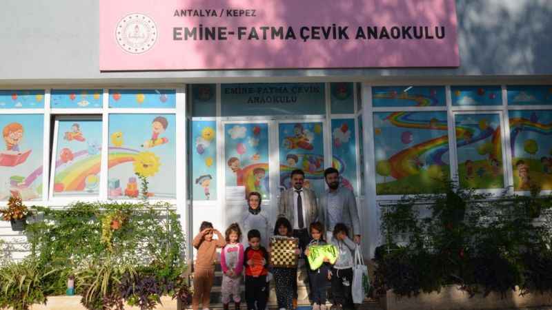 En çok atık pil toplayan okullar ödüllendirildi