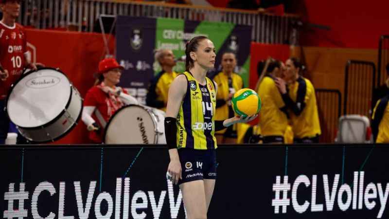 Eda Erdem Dündar: “Türk voleybolunu daha yukarı çıkarmak için elimizden geleni yapacağız”