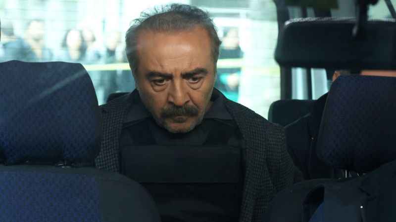 Yılmaz Erdoğan, ‘İnci Taneleri’ ile ekrana geliyor Yılmaz Erdoğan, ‘İnci Taneleri’ ile ekrana geliyor