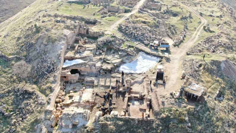 Zerzevan’da 1800 yıllık ameliyat aleti bulundu