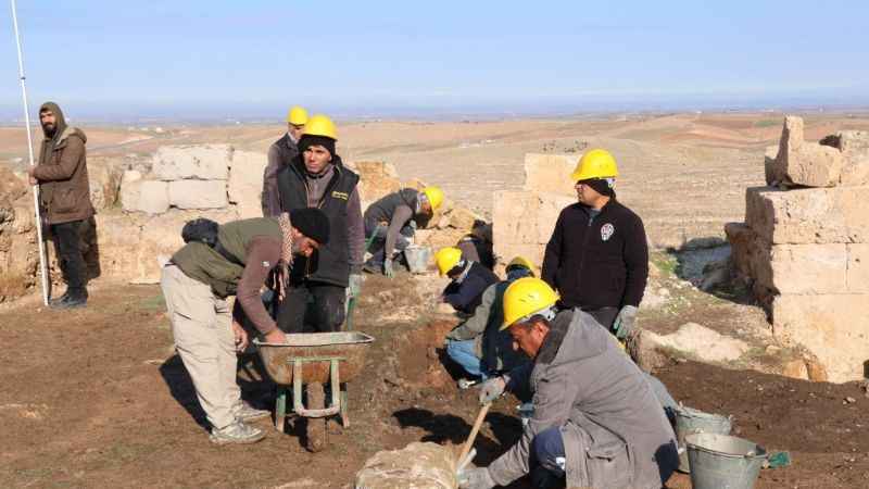 Zerzevan’da 1800 yıllık ameliyat aleti bulundu