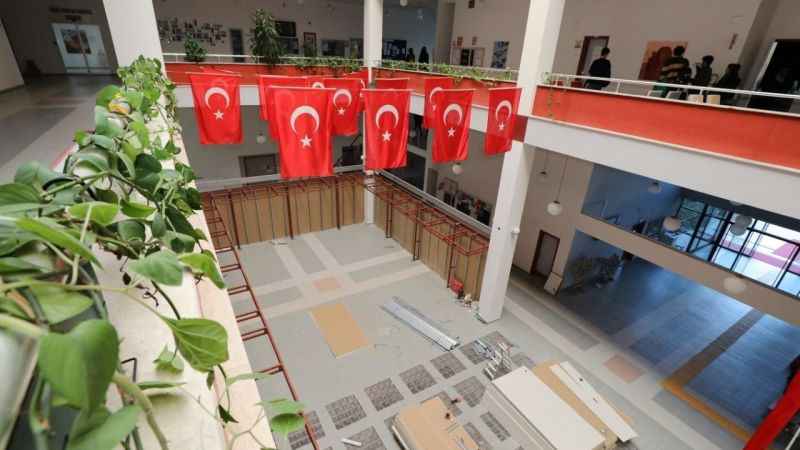 Fikret Otyam ismi Akdeniz Üniversitesi'nde yaşayacak