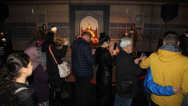 Konya'da Darü'l-Mülk Sergi Sarayı büyük beğeni topladı