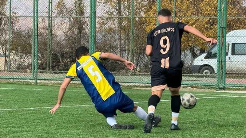 Şırnak'ta olaylı maç: Önce hakeme sonra rakip takım oyuncularına saldırı