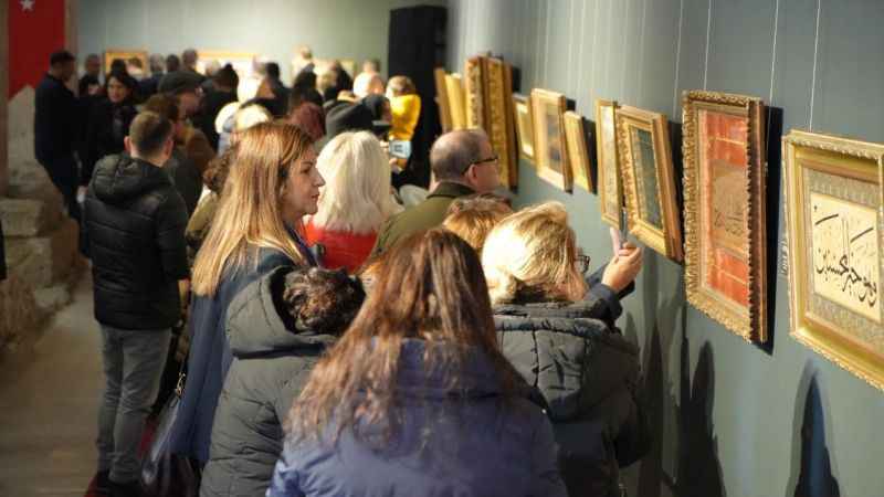 Edirne'de “Konuşan Yazılar” sergisi sanatseverlerle buluştu