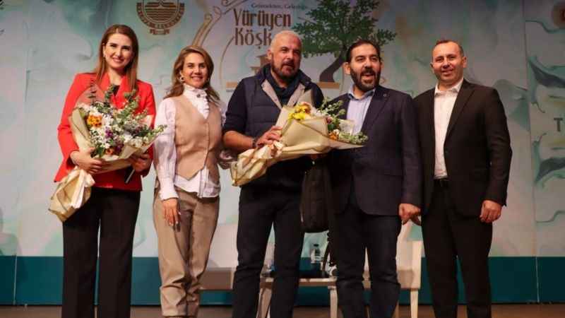 Yalova'da Mete Yarar söyleşisi ilgiyle izlendi 