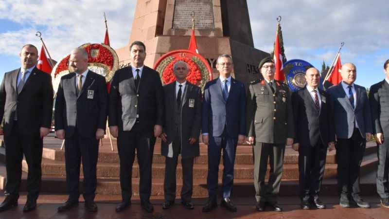 CHP lideri Özel Şehit Asteğmen Kubilay ve arkadaşlarının anma töreninde