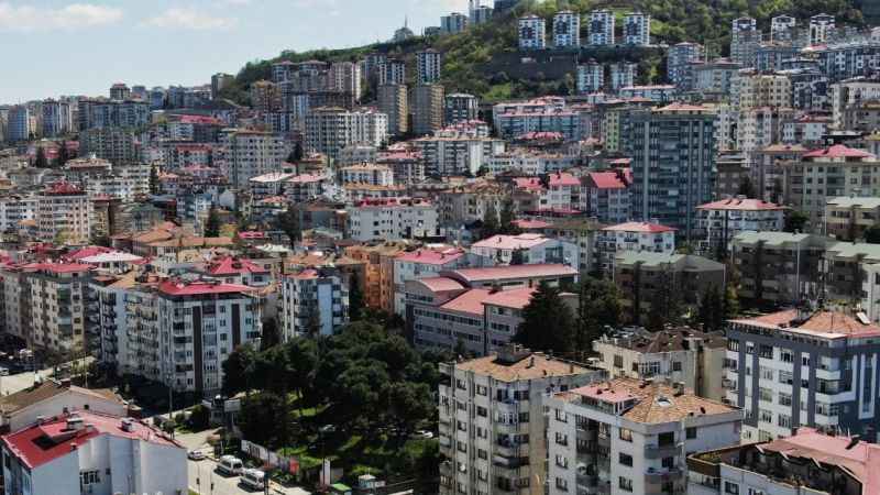 Prof. Dr. Osman Bektaş: "Her yerde deprem tehlikesi var"