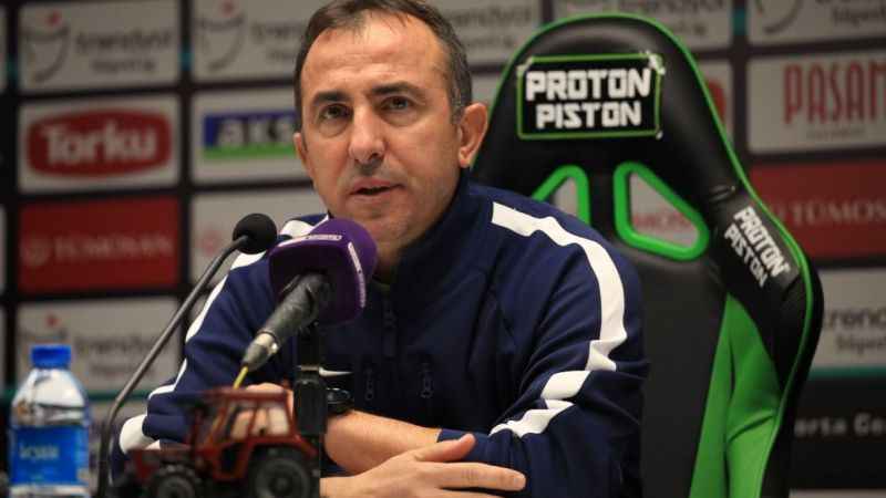 Recep Uçar: İlk yarı üç pozisyona girdik, birini atsaydık oyunun rengi değişirdi