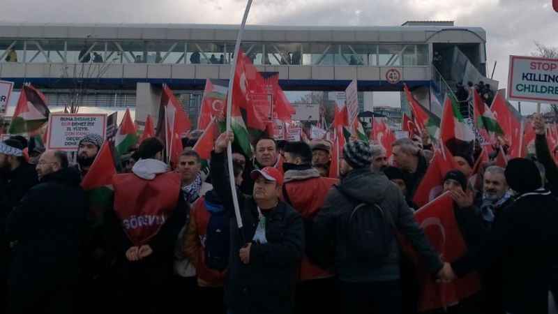 Ankara'da binlerce kişi Gazze'ye destek için yürüdü