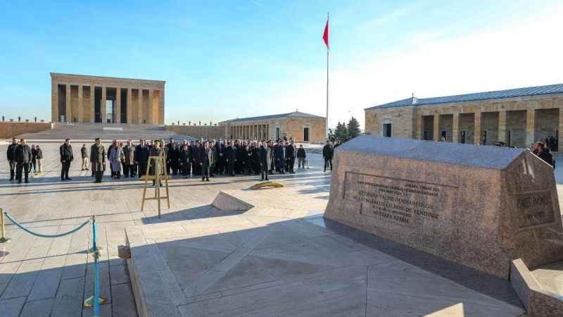 İsmet İnönü, ölümünün 50. yılında törenle anıldı