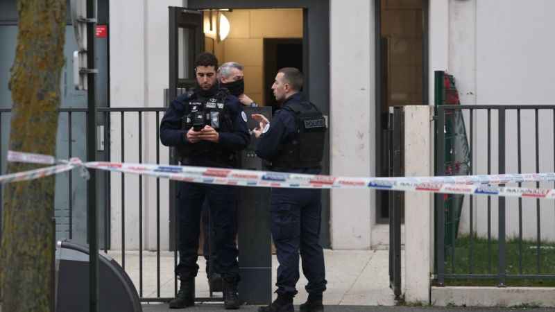Fransa’da anne ile 4 çocuğu evde ölü bulundu, baba gözaltına alındı
