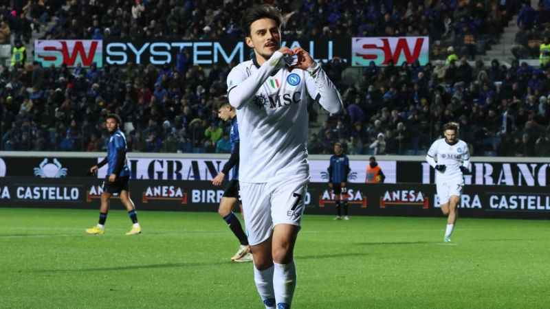 Eski Fenerbahçeli Eljif Elmas, resmen RB Leipzig'de