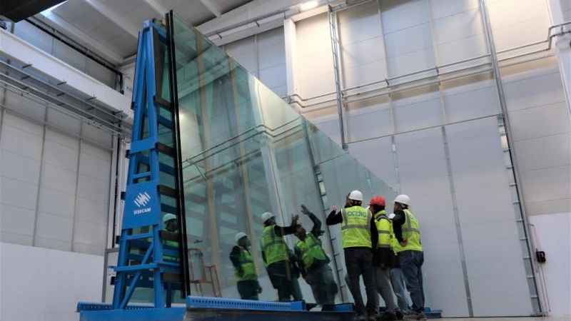 Ardıç Cam'dan 12 metre uzunluğunda cam