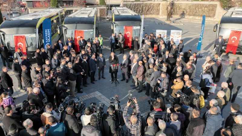 Kayseri Büyükşehir, ulaşım filosuna 15 elektrikli otobüs ekledi