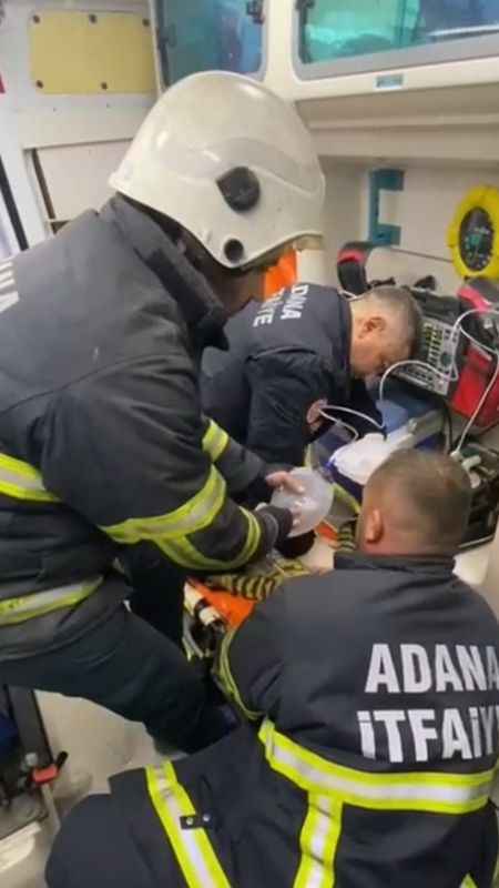 Elektrikli soba bir aileyi dağıttı