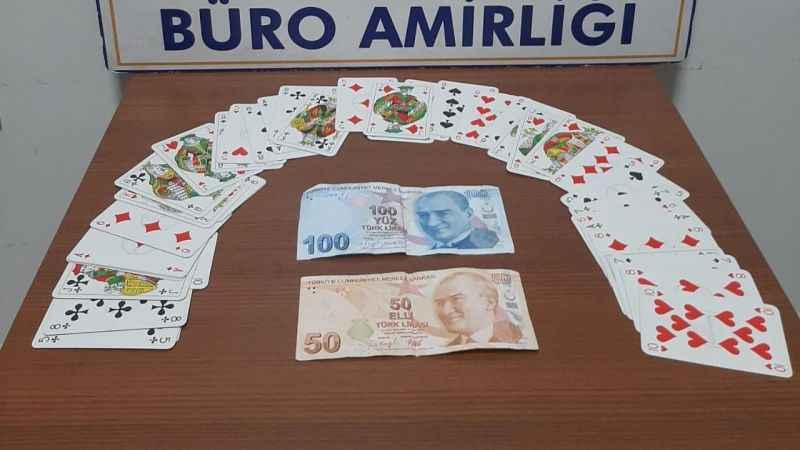 Konya'da kahvehaneye kumar baskını