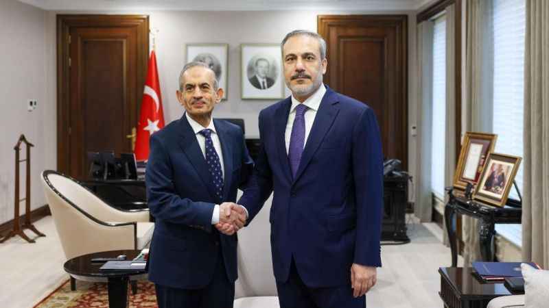 Bakan Fidan Irak Türkmen Cephesi Başkanı ile bir araya geldi