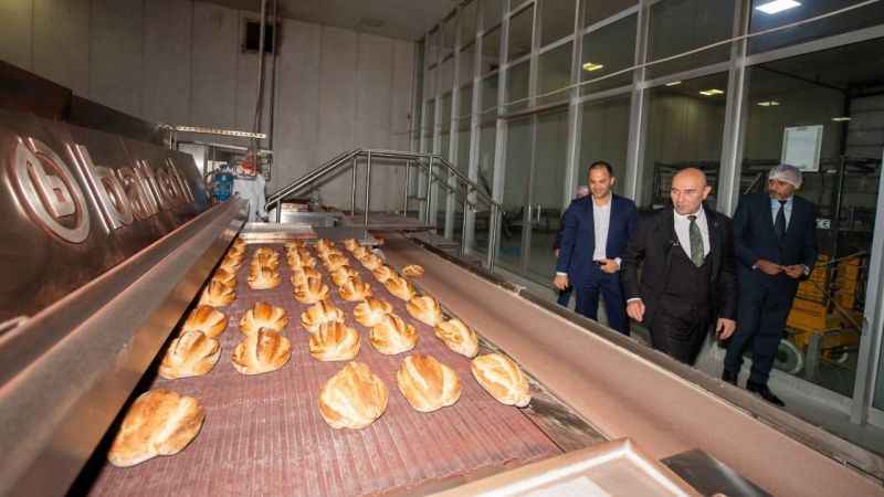 İzmir'de Halk Ekmek 5 TL'den satılacak