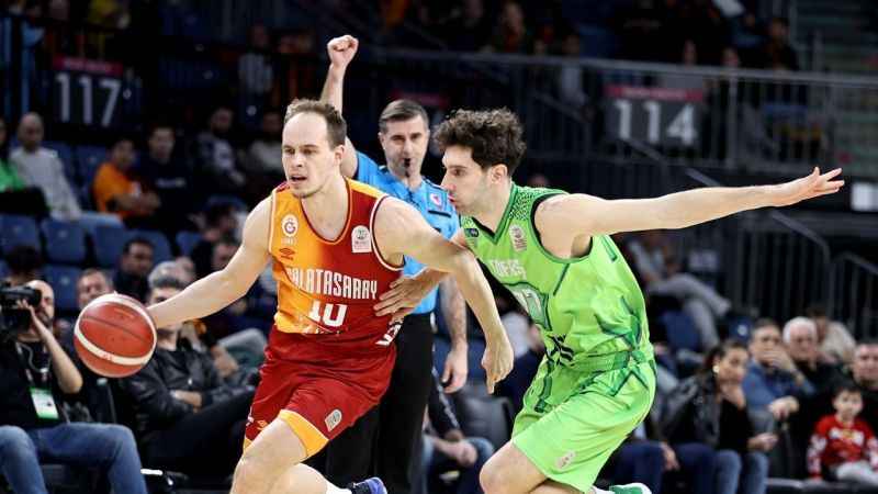 Galatasaray evinde karşılaştığı Tofaş’ı 95-76 ile geçti