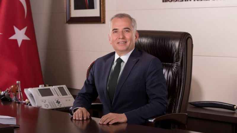 Cumhurbaşkanı Erdoğan, Denizli Büyükşehirde adayı olarak Osman Zolan'ı gösterdi