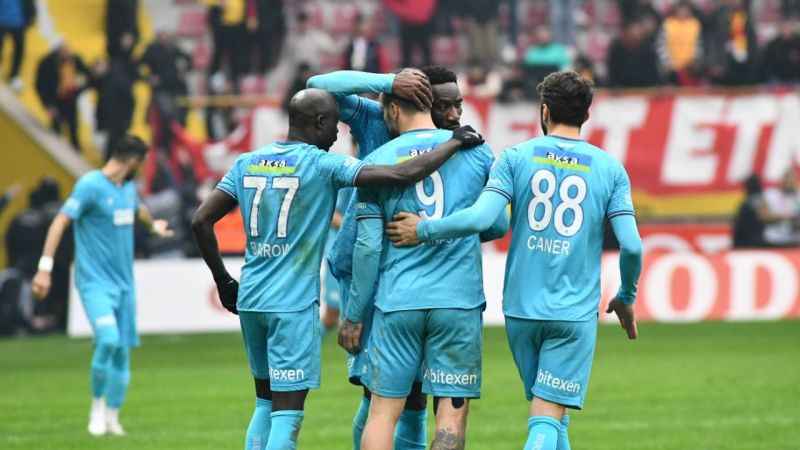 Kayserispor evinde Sivasspor'a kaybetti