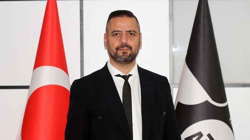 Altay'da Başkan Murat Pervane iki ay sonra görevini Süleyman Özkaral'a bıraktı