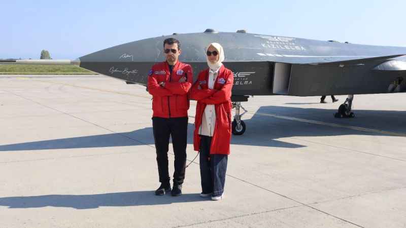 Bayraktar çiftinin 2'inci bebekleri dünyaya geldi