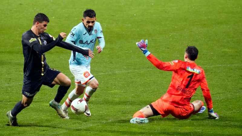 Kasımpaşa, Başakşehir'e farklı kaybetti