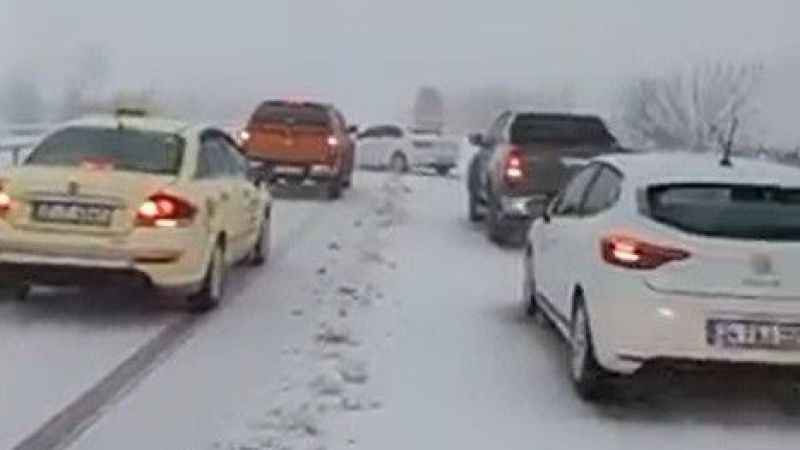 Çanakkale-Biga karayolu ulaşıma kapandı