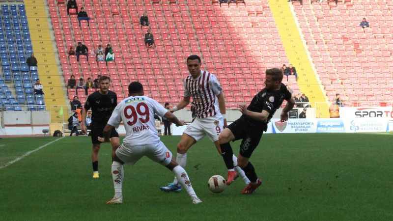 Hatayspor ile Pendikspor puanları paylaştı