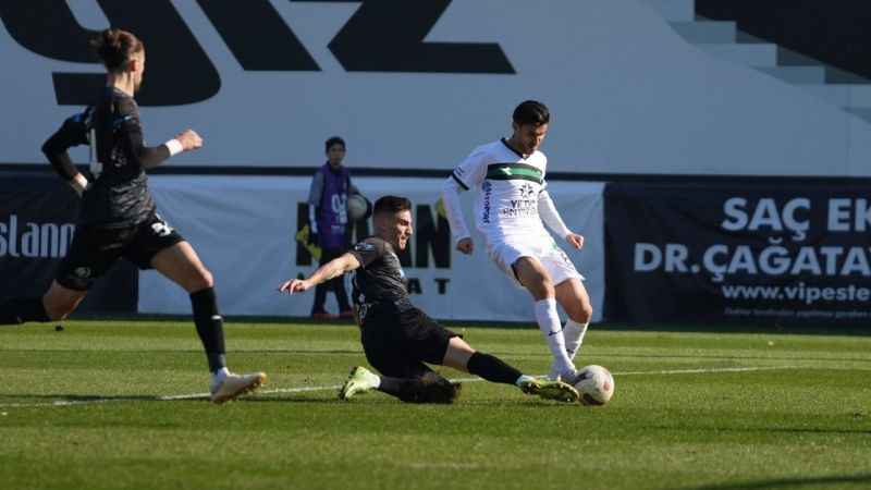 Manisaspor evinde Kocalispor'u 2-1'le geçti