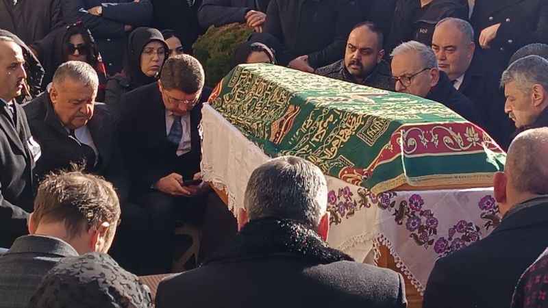 Cumhurbaşkanı Erdoğan, Bartın Belediye Başkanına başsağlığında bulundu