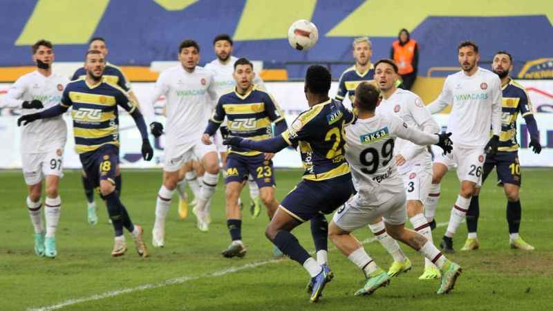 MKE Ankaragücü, Fatih Karagümrük'ü mağlup etti