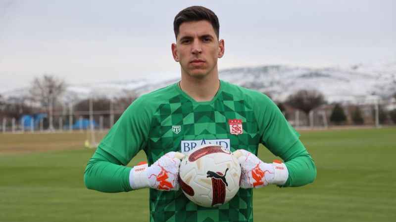 Dorde Nikolic, Sivasspor kadrosunda
