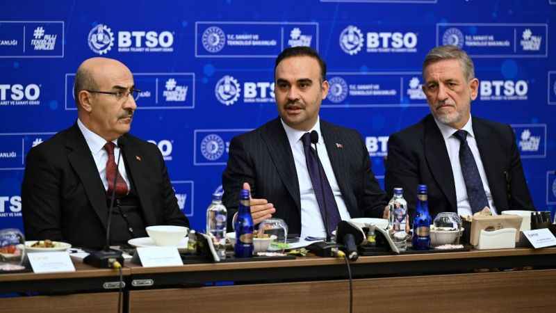 Bakan Kacır: Üretim yapan firmalara destek artıyor