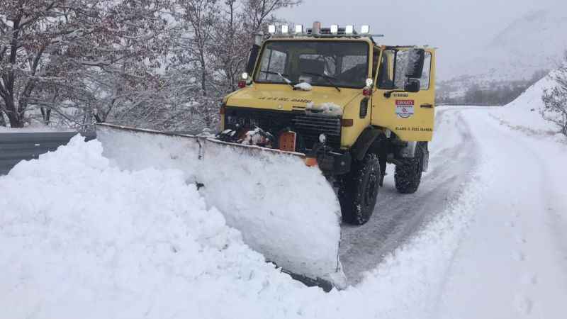 Elazığ’da kardan kapanan 337 köy yolu ulaşıma açıldı