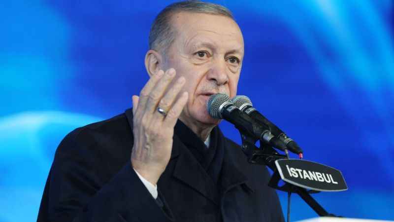 Cumhurbaşkanı Erdoğan: "Biz söyledik mi yaparız, ortada bırakmayız"