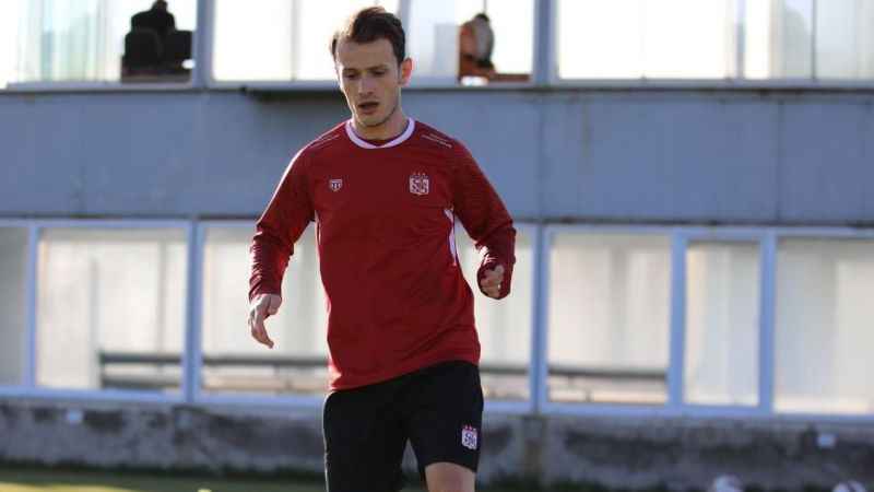 Abdulkadir Parmak ile Sivasspor yolları ayırdı