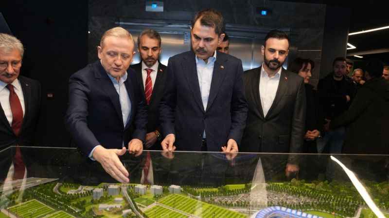 Murat Kurum, futbol turnuvaları ile ilgili projesini açıkladı